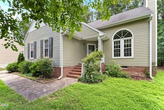 2416 Fields of Broadlands Dr, Raleigh, NC 27604