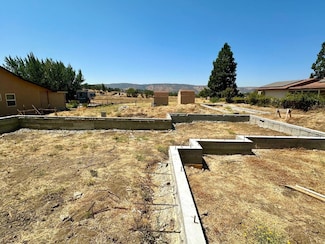 2098 Quail Hill Rd, Copperopolis, CA 95228