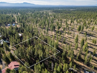 54809 Mountain View Ct, Bend, OR 97707