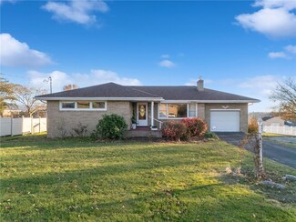 537 Ridgeview Rd, Mount Pleasant, PA 15666