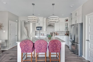 18710 Palisades Ridge, Moseley, VA 23120
