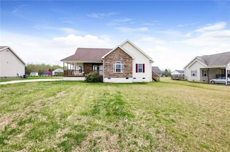 5125 Asia Chanel Dr, Winston Salem, NC 27105