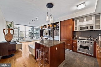 1414 S Penn Square Unit 11D, Philadelphia, PA 19102