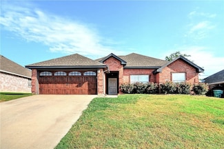 1704 Northbrook Ln, Sherman, TX 75092