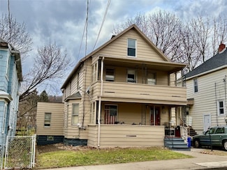 215 Oak Hill Ave, Endicott, NY 13760