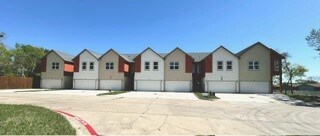 210 Heritage Ct, Seagoville, TX 75159
