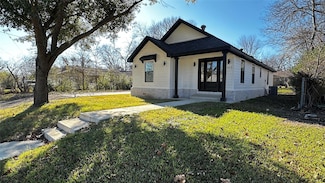411 N Waldrip St, Grand Saline, TX 75140