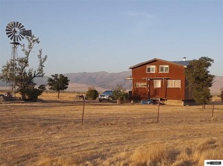 890 Logan Rd, Winnemucca, NV 89445