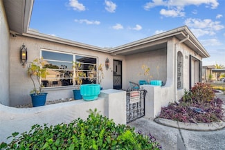 8438 Luray Dr, Port Richey, FL 34668