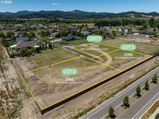 2166 NW Homer Ross Loop Unit 3, McMinnville, OR 97128