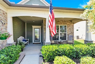 637 Birchway Dr, Fort Mill, SC 29715