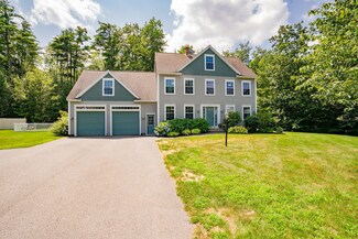 18 Bonney Grove Dr, Scarborough, ME 04074