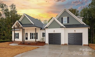 8046 Smooth Stone Ct Unit 75, Clover, SC 29710
