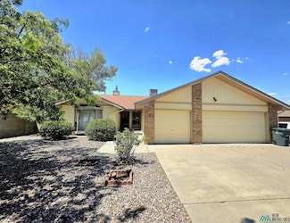 517 La Cima Rd, Gallup, NM 87301