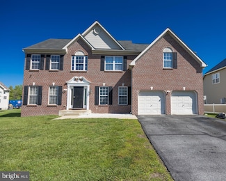 8 Bordeaux Blvd, Newark, DE 19702