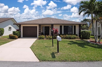 6223 Red Cedar Cir, Greenacres, FL 33463