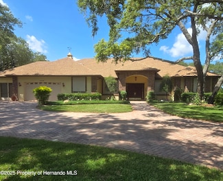 10430 Ramble Ridge Ct, Weeki Wachee, FL 34613