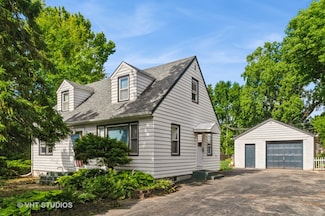 20 N Rohlwing Rd, Palatine, IL 60074