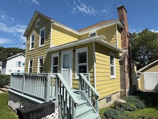 6 Howland Ave Unit 1, Rhinecliff, NY 12574