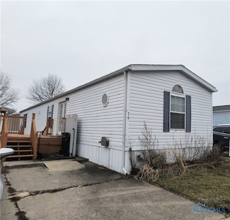 315 Parkview Dr Unit 74, Bowling Green, OH 43402