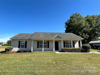 1820 Wendover Dr, Lancaster, SC 29720