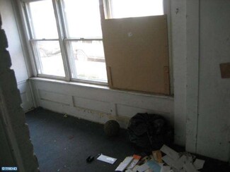 2232 S Shields St, Philadelphia, PA 19142