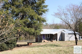 1222 The Great Rd, Fieldale, VA 24089