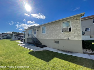 417 Ziegler St, Dupont, PA 18641
