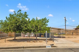 2561 Surrey Rd, Barstow, CA 92311