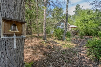 60 Beech Island, Strafford, NH 03884