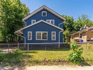 219 S Johnston Ave, Rockford, IL 61102