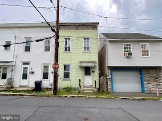 125 Carbon St, Minersville, PA 17954