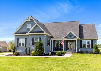 1312 Falcons Dr, Walhalla, SC 29691