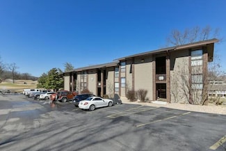 180 Lake Club Dr Unit 12, Branson, MO 65616