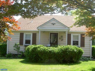 2768 Woodland Ave, Norristown, PA 19403