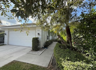 8323 Old Forest Rd, Palm Beach Gardens, FL 33410