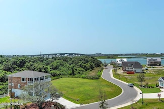 105 Gallants Point, Beaufort, NC 28516