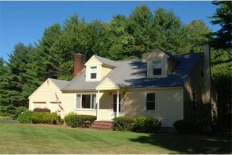 70 Lowell St, Dunstable, MA 01827