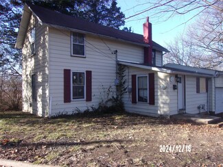 2725 Solway Ave, Saint Louis, MO 63136