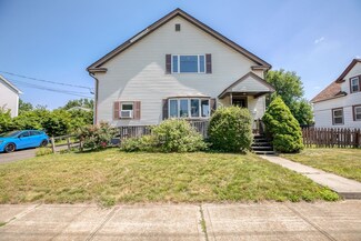 50 Shepherd St, Chicopee, MA 01013