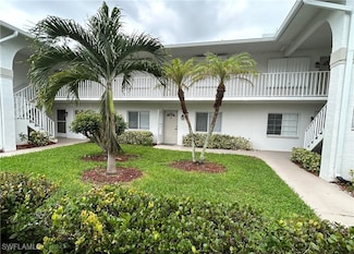 379 Gabriel Cir Unit 2309, Naples, FL 34104