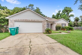 4032 Southern Oaks Dr, Gulfport, MS 39507