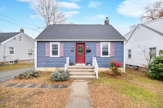 279 Knapps Hwy, Fairfield, CT 06825