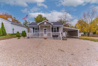 405 Middle St, Newburgh, IN 47630