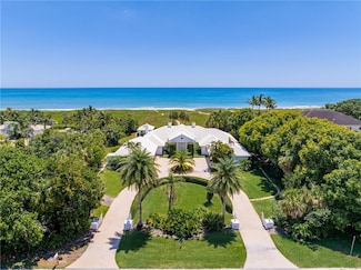 1916 Ocean Dr, Vero Beach, FL 32963