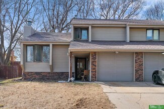 12215 Franklin Cir, Omaha, NE 68154