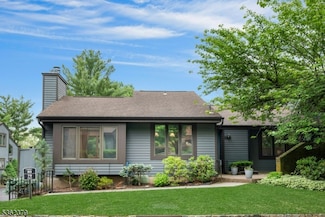 80 Aspen Dr, Basking Ridge, NJ 07920