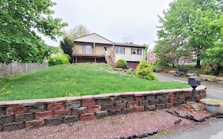 9 Willard Place, Monroe, NY 10950