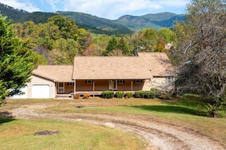 3533 Old Highway 64 E, Hayesville, NC 28904