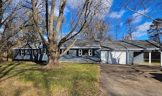 2380 O'Leary Rd, Jackson, MI 49201